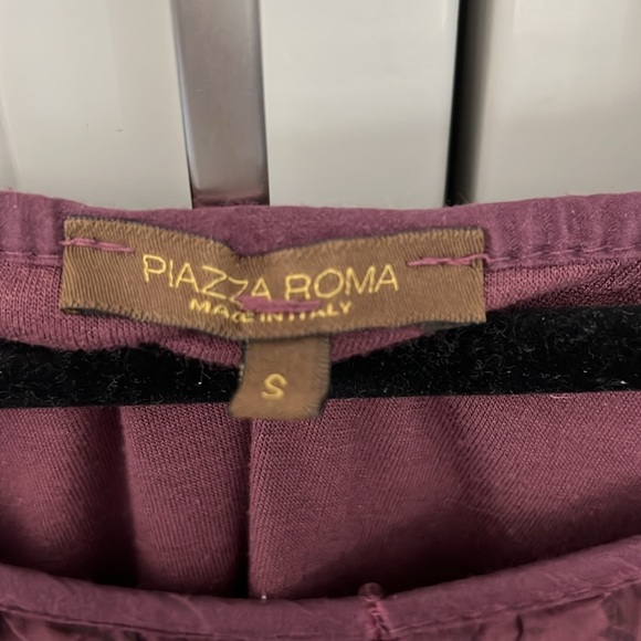 Piazza Roma Made in Italy Burgundy Top Lightweight Sheer Long Sleeves Small S - Picture 2 of 8